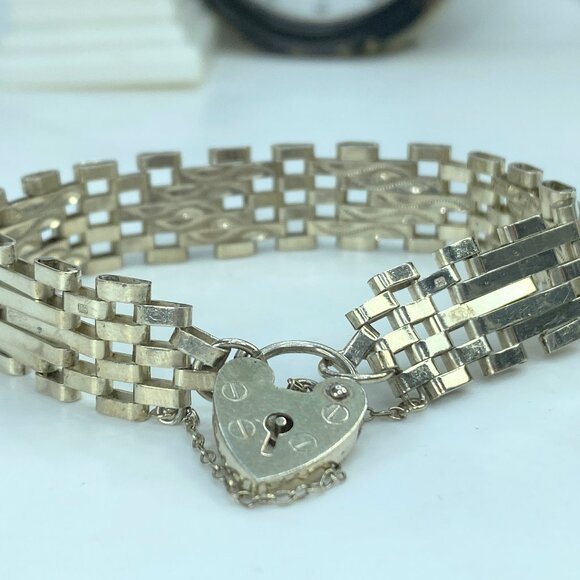London 1979 Decorative Unique Stackable 4 Bar Panel Sterling Gate Bracelet JR841 - Picture 1 of 6